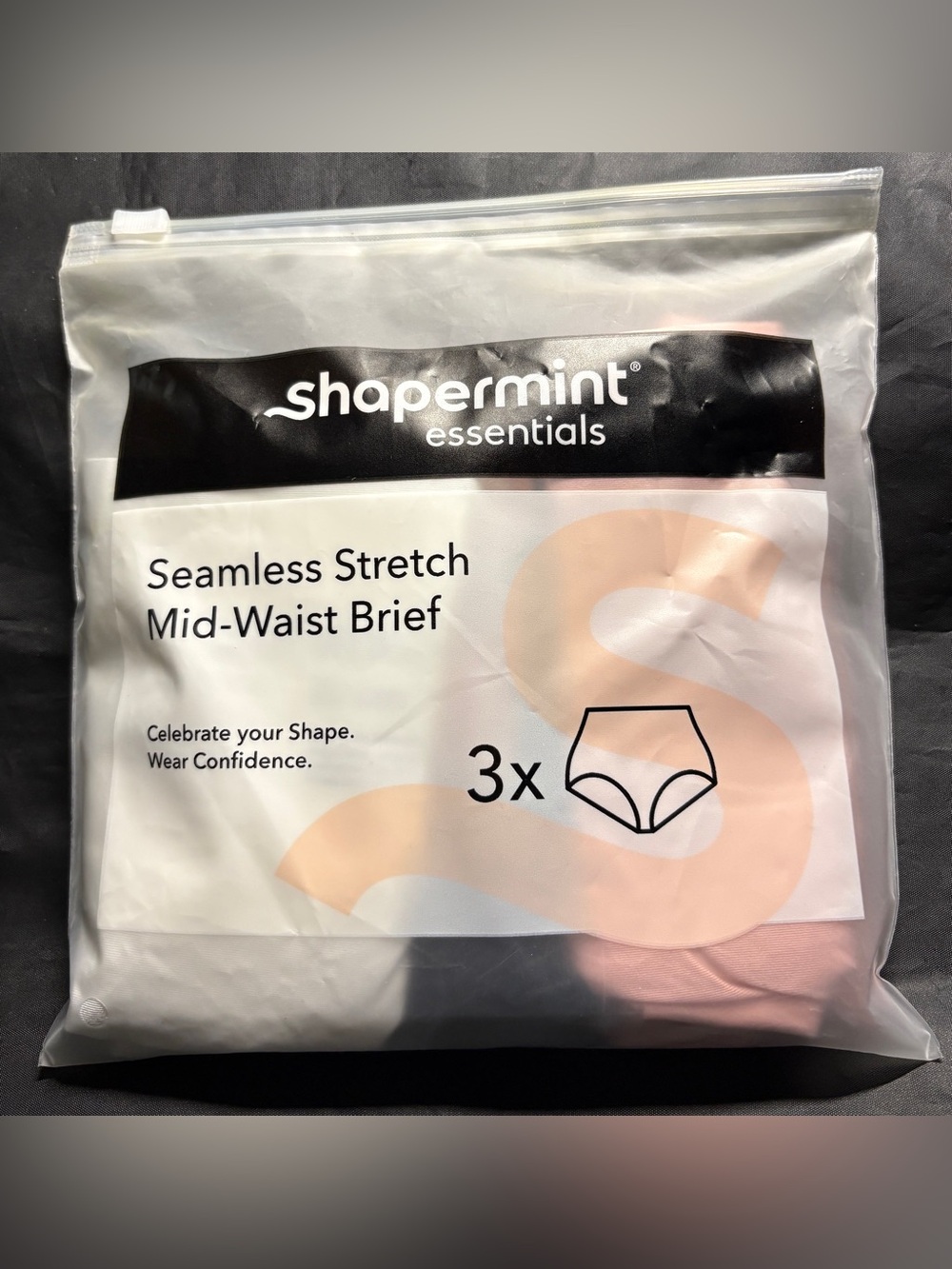 Shapermint NWT Essentials Seamless Mid-Waist Briefs - 3 Pack) - Picture 2 of 7